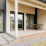 Moderni Paritalo Laehellae Lentokenttaeae, Free Parking, Sauna *