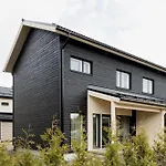 Moderni Paritalo Laehellae Lentokenttaeae, Free Parking, Sauna Apartman *