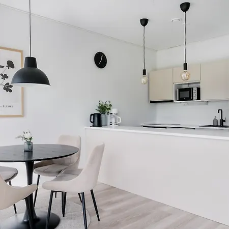 Moderni Paritalo Laehellae Lentokenttaeae, Free Parking, Sauna Vantaa