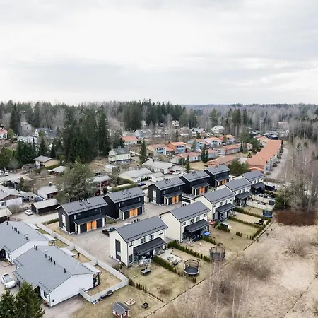 Moderni Paritalo Laehellae Lentokenttaeae, Free Parking, Sauna Lejlighed Vantaa